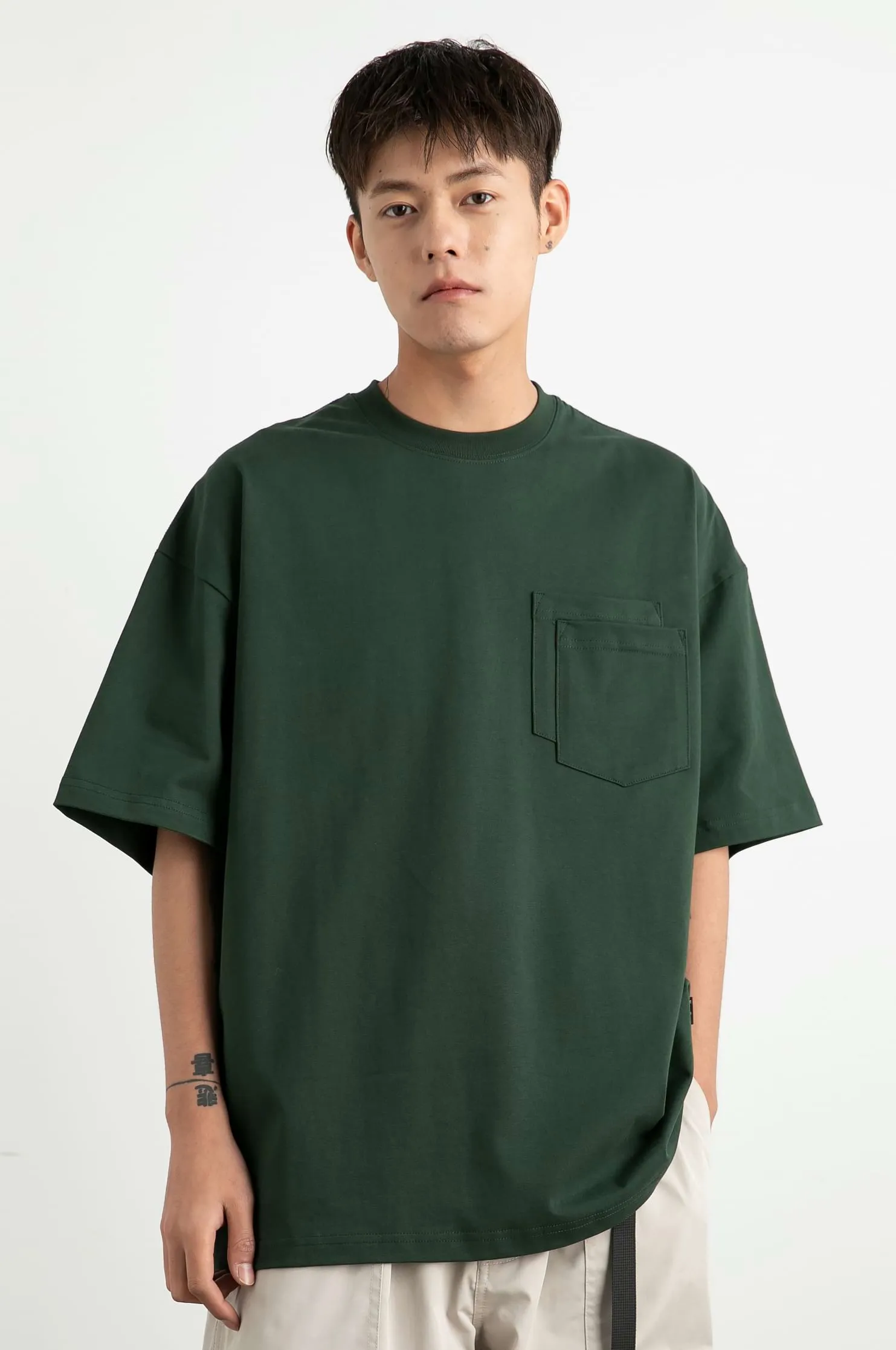 Drop Shoulder T-Shirt with Layered Pocket