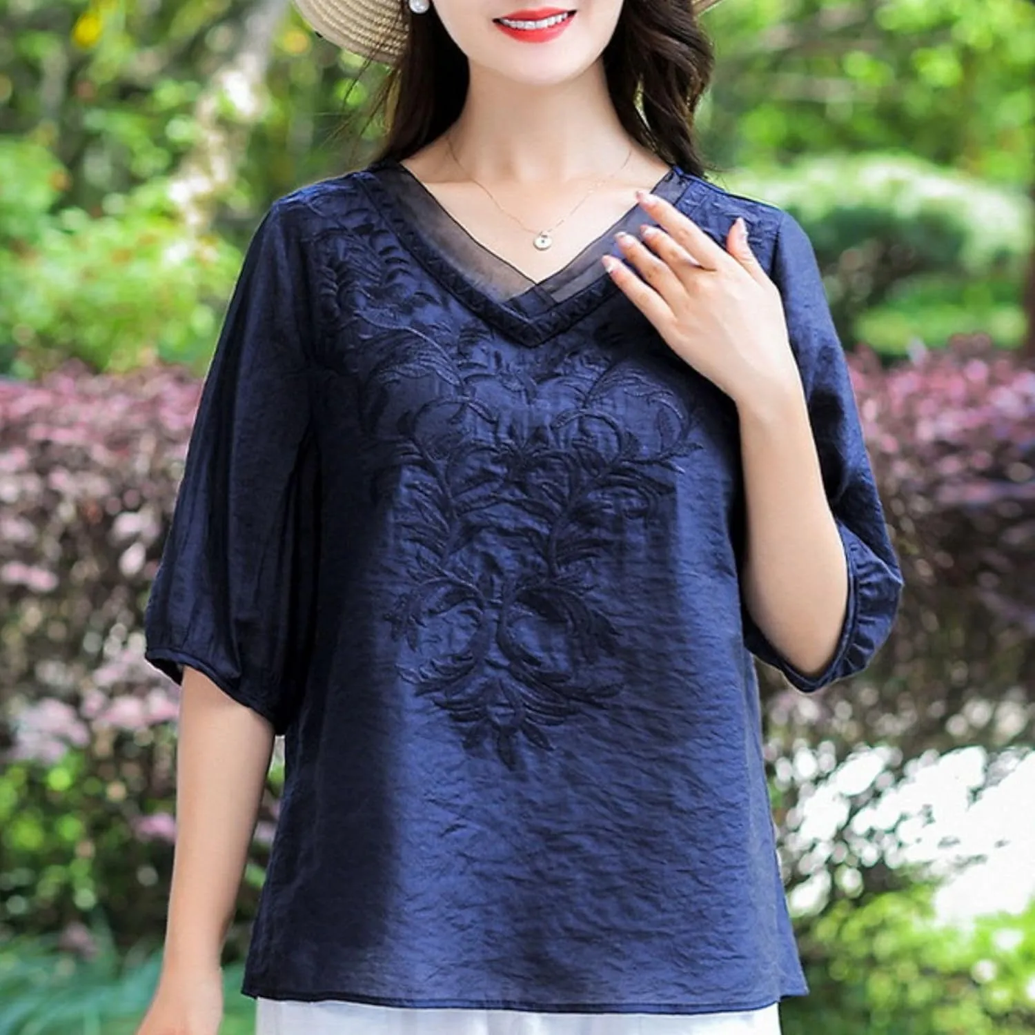 FindThy Women's Floral Embroidery Linen Shirts 3/4 Sleeve Round Neck Babydoll Tops Blouses