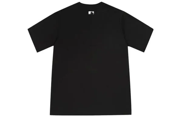 MLB New York Yankees Basic Embroidered Puppy Short Sleeve Unisex T-Shirt Black
