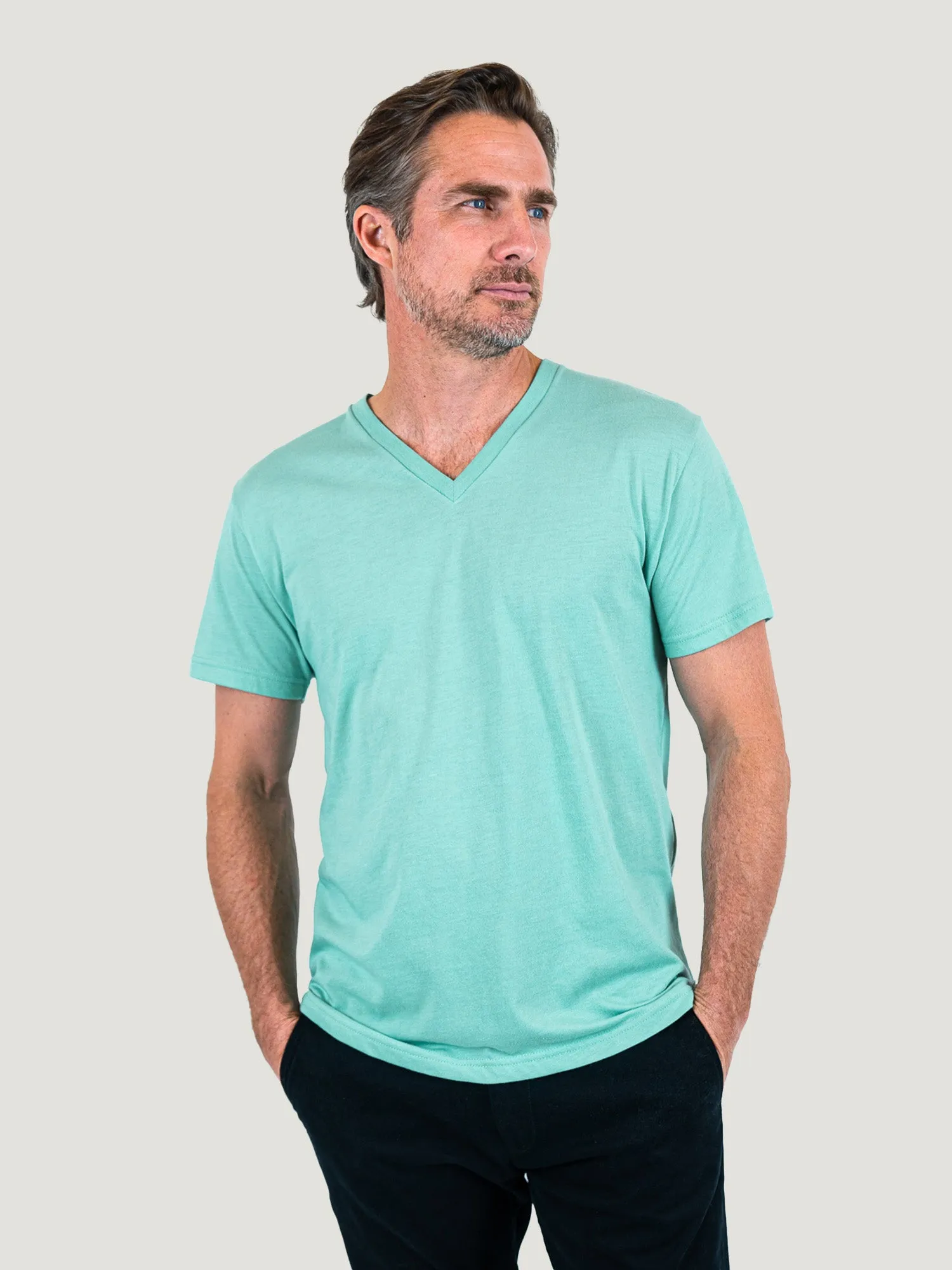 Neomint V-Neck