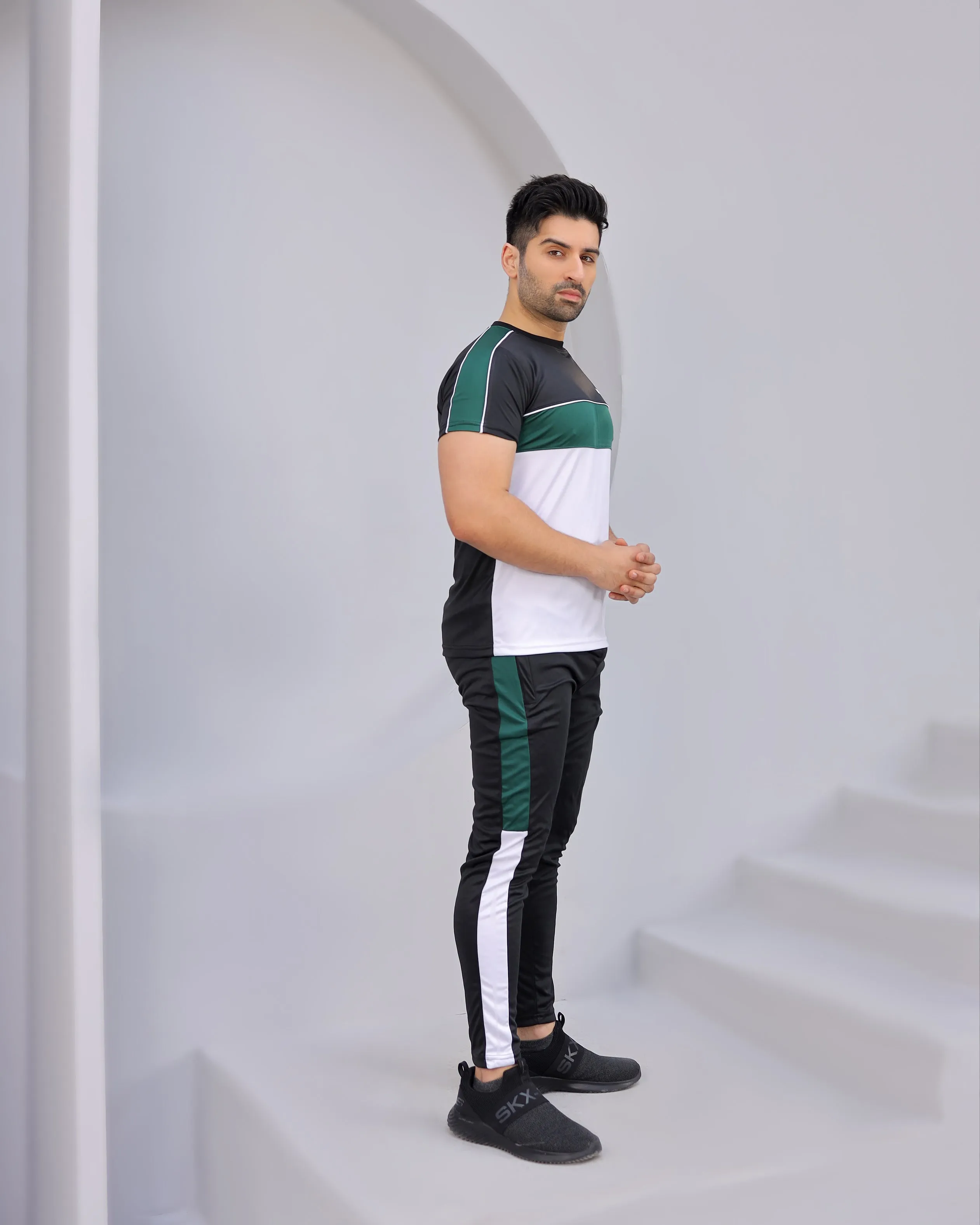Sleek - Dri-Fit tracksuit