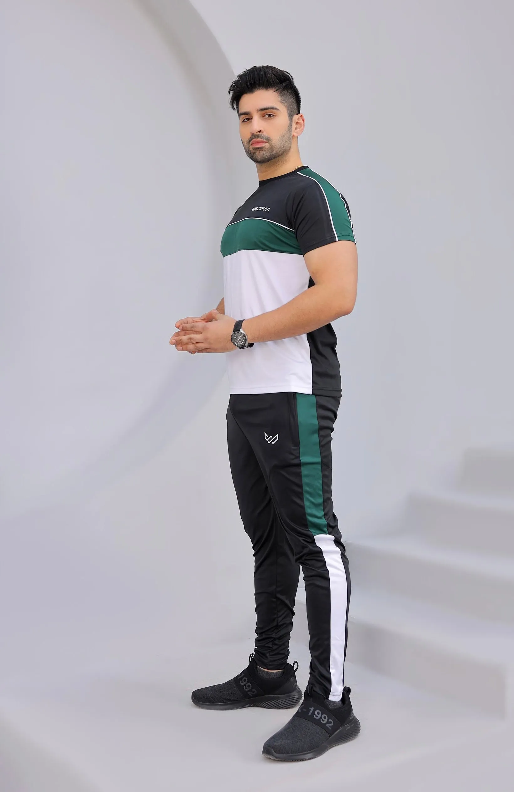 Sleek - Dri-Fit tracksuit